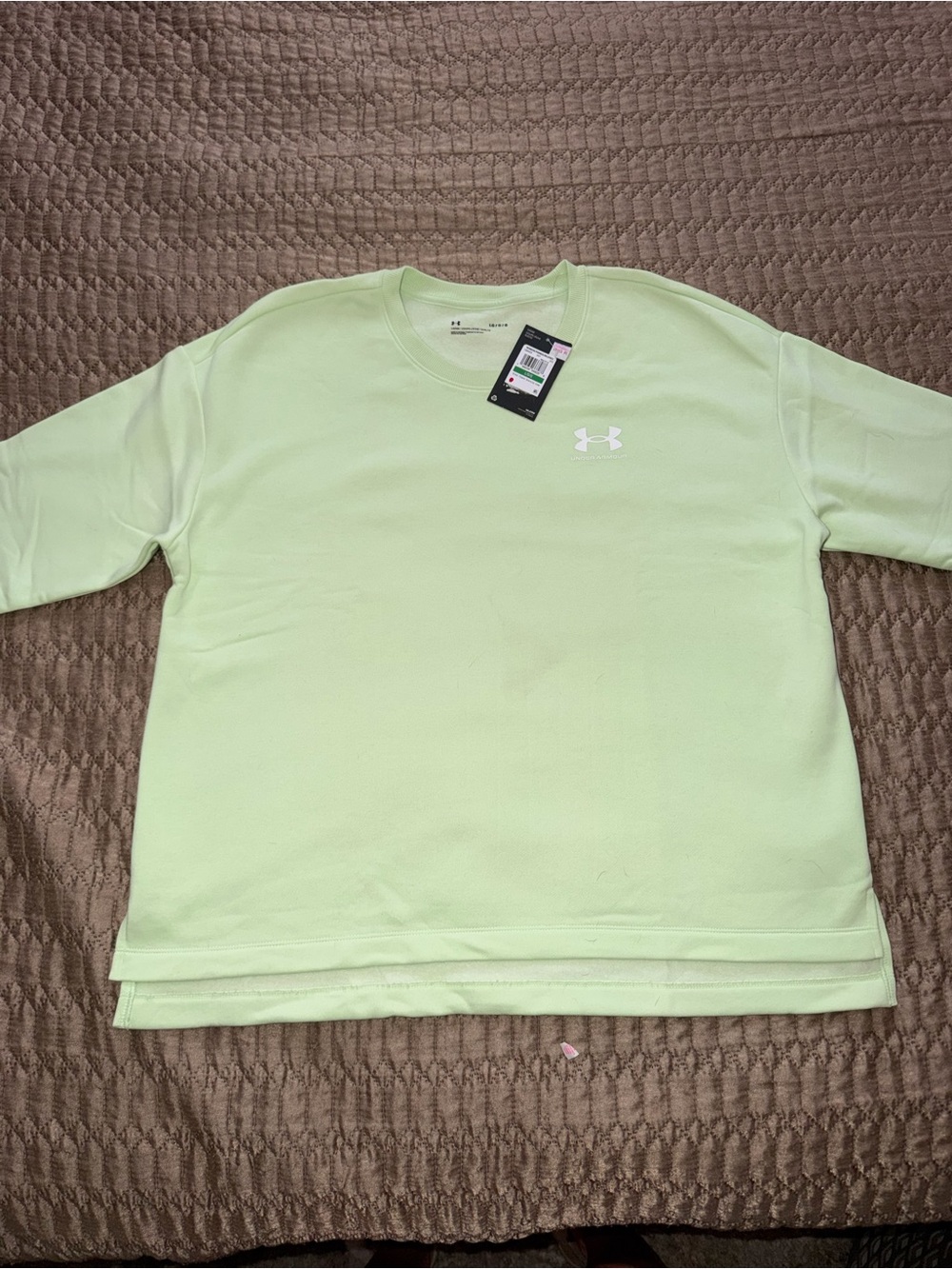 Under Armour Women’s Light Green Crewneck Sweatshirt